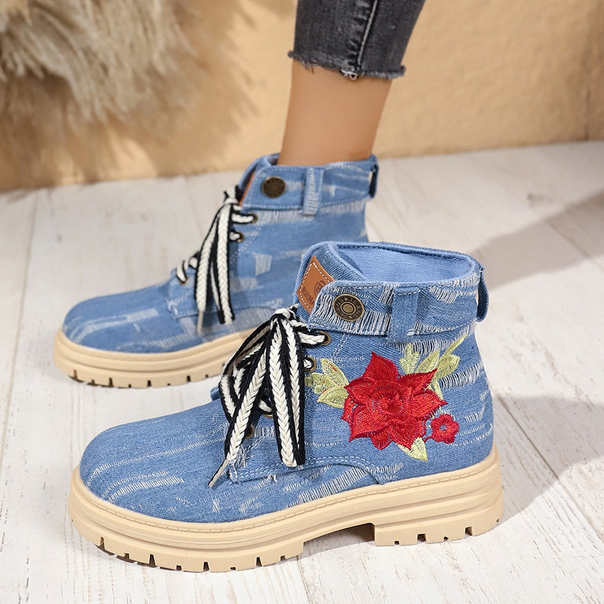 Lace-up Canvas Boots with Rose Embroidery and Thick Heel